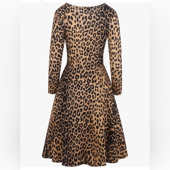1950s Inspired Leopard Print Dress - Picture 3 of 8